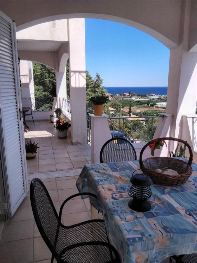 West Red Rock And View Leonidio Maisonette Studio Buitenkant foto