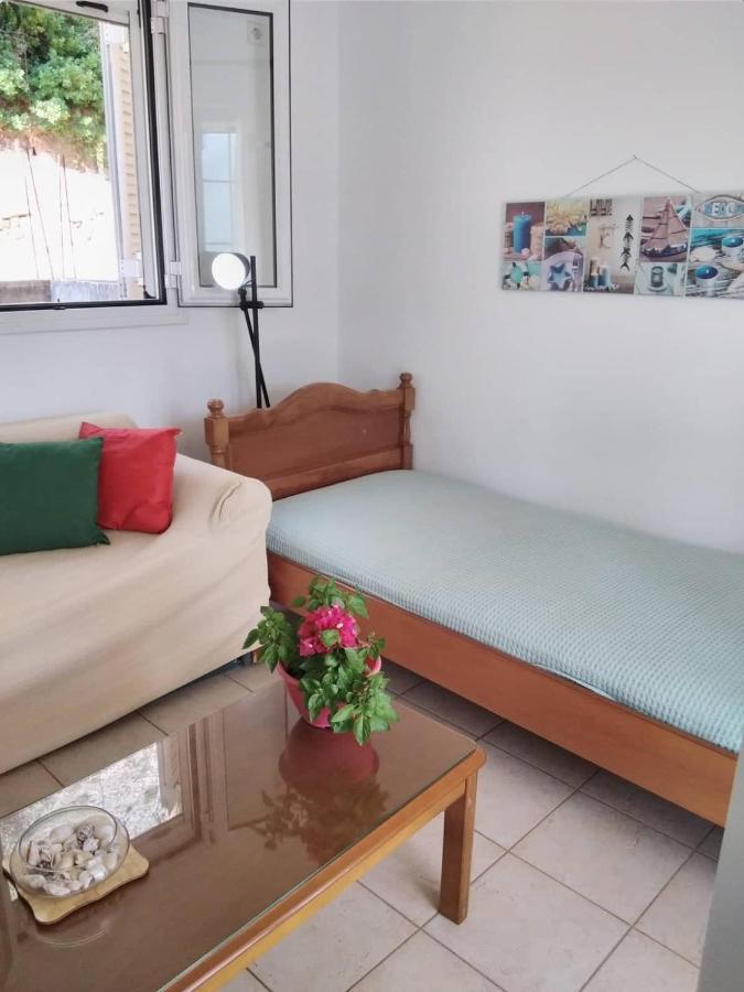 West Red Rock And View Leonidio Maisonette Studio Buitenkant foto